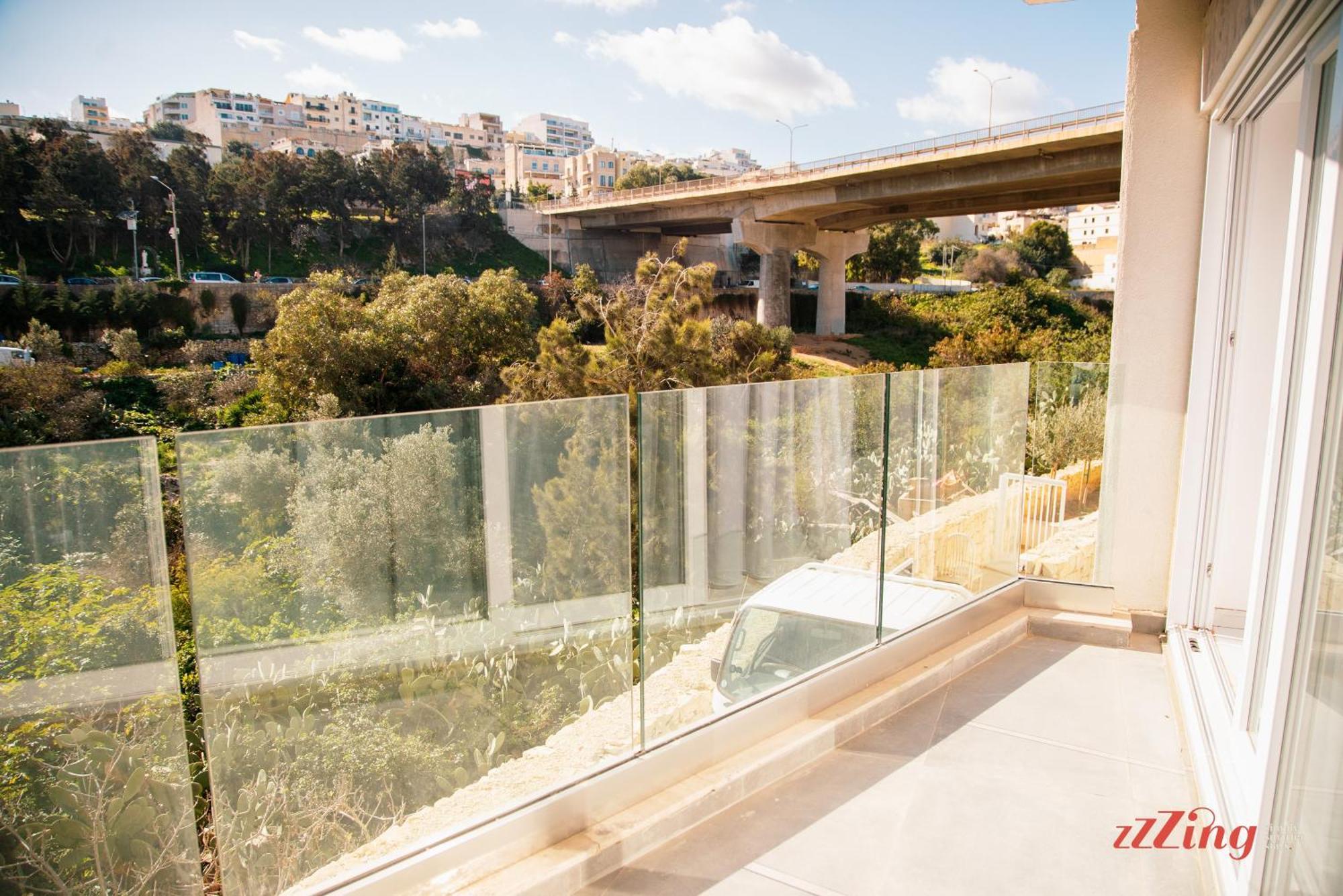 Mensija Valley Residences San Ġiljan Kültér fotó