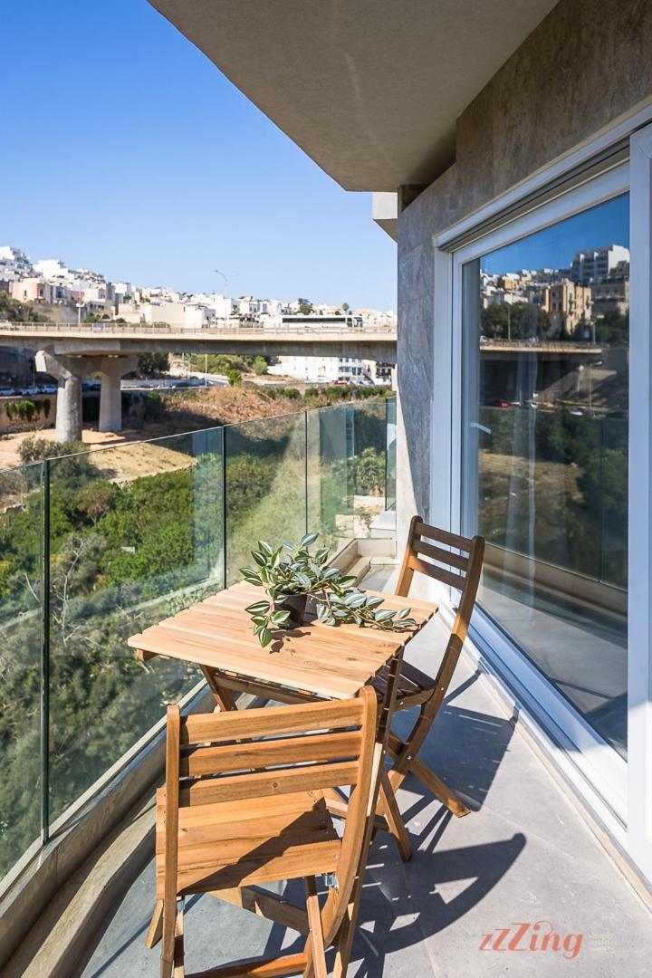 Mensija Valley Residences San Ġiljan Kültér fotó